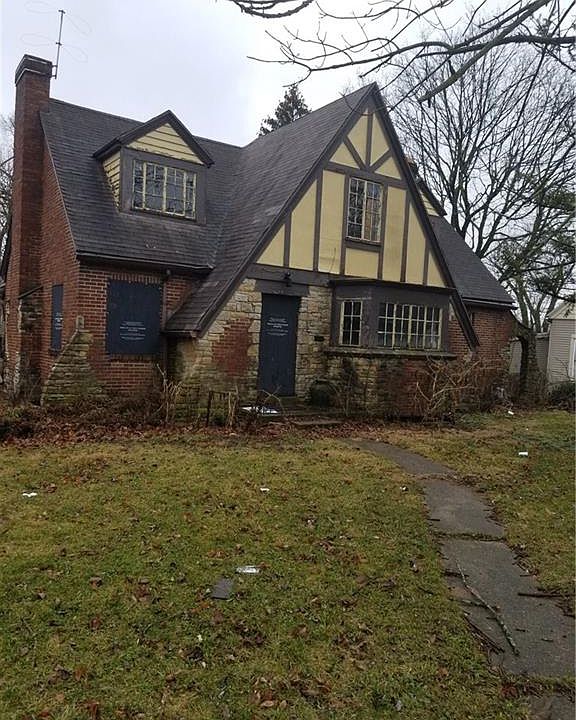 1st image of 2500 Salem Ave