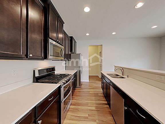 4th image of 9003 NE 165th Ave