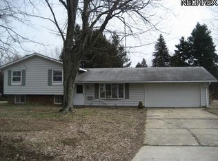 2229 Brighton Pl, Madison, OH 44057
