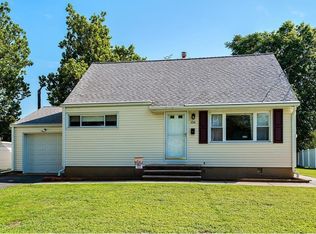 154 Tunison Rd, New Brunswick, NJ 08901