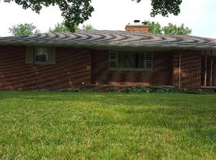 15230 Charluene Dr, Fenton, MI