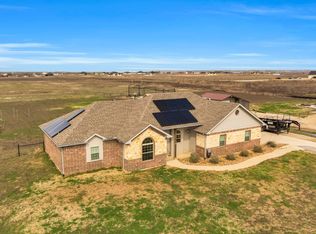 319 N Armstrong Rd, Venus, TX 76084
