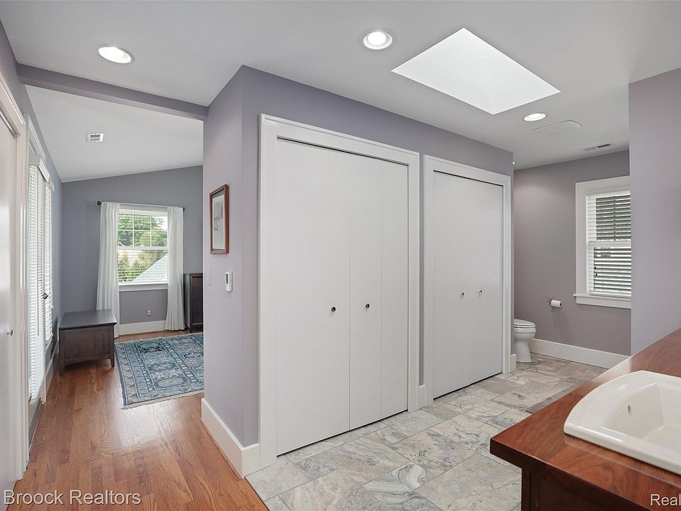 46 Oakdale Blvd, photo 19