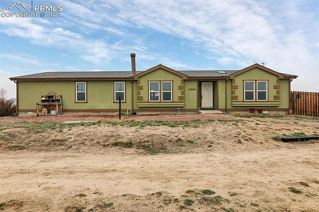 1st image of 17465 Blue Lake Ln
