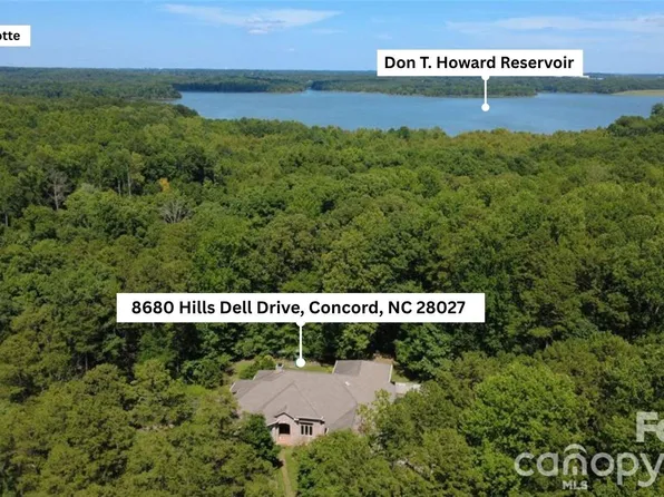 8680 Hills Dell Dr, Concord, NC 28027