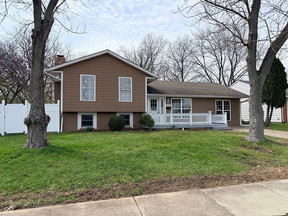 1st image of 4302 Burrwood Dr
