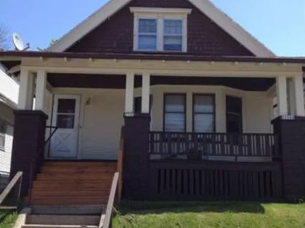 2524 N Hubbard St, Milwaukee, WI 53212