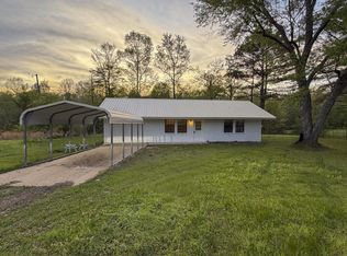 1025 Turnage Rd, Cedarbluff, MS 39741