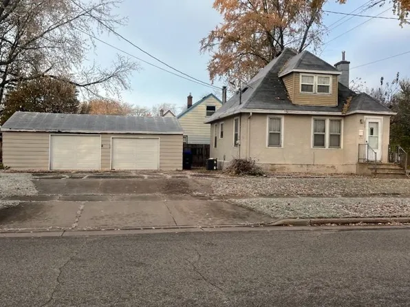 2401 S Jackson St, Appleton, WI 54915