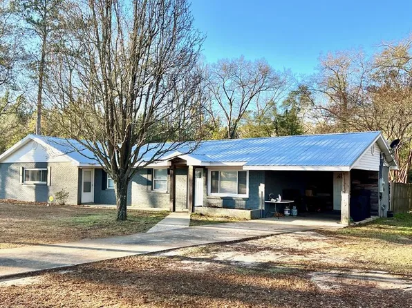 2324 County Road 33, Headland, AL 36345