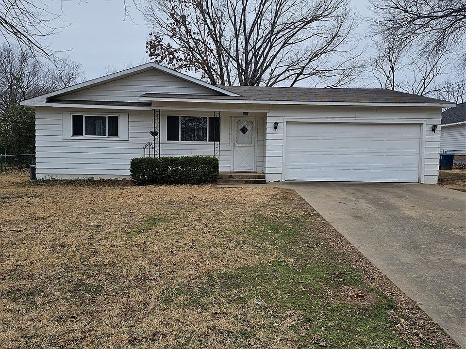 1st image of 1901 Bluebonnet Ave
