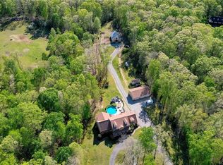 1925 Hickory Shade Dr, Moseley, VA 23120