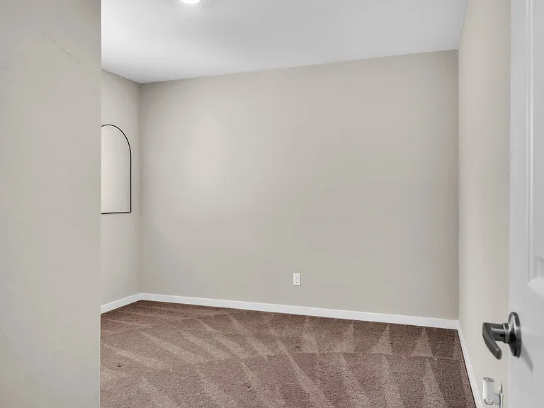 2213 Comstock Ln — Photo 11
