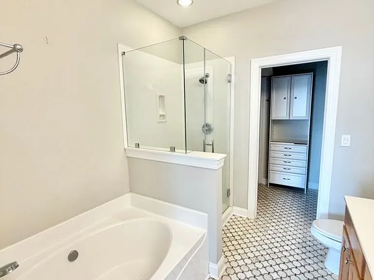 228 Village Grn — Photo 12