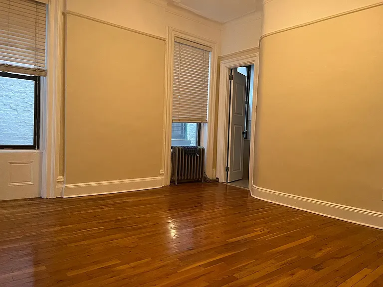 154 Prospect Park W #3R — Photo 8