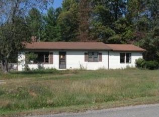 139 Delps Beach Ln, Fries, VA 24330