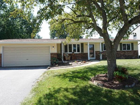 784 Governor Rd, Valparaiso, IN 46385