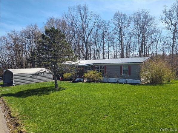 149 High Acres Dr #149, Bemus Pt, NY 14712