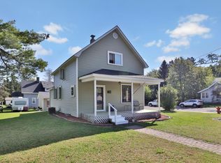 113 2nd Ave SW, Milltown, WI 54858