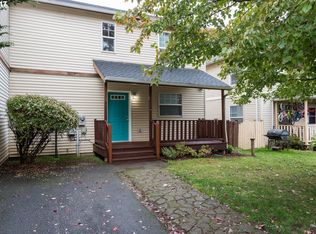 1425 NE Bryant Ct, Portland, OR 97211