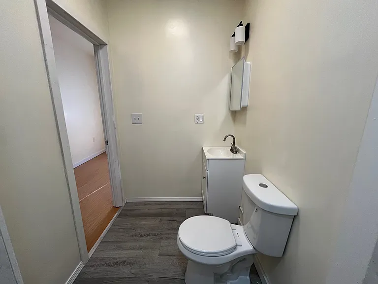 170 Meriden Rd #3 — Photo 23