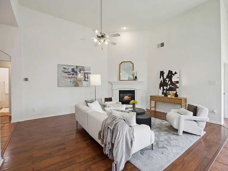 3224 Porma — Photo 4