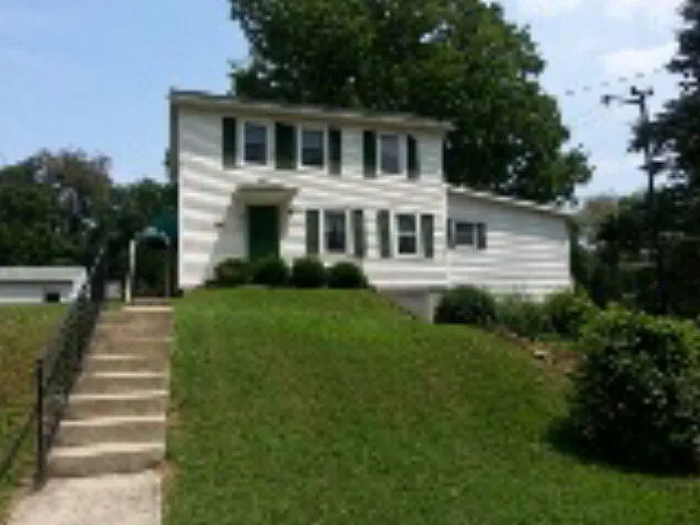 341 Plyleys Ln photo 1