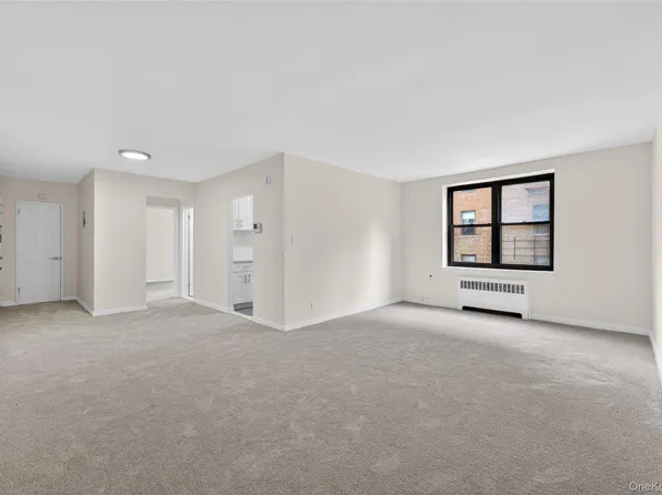 91-08 32nd Avenue #E207, Jackson Heights, NY 11369