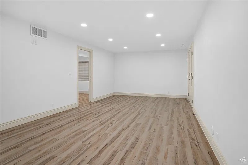3 Beds 2 Bath Basement — Photo 3
