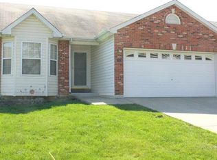 1003 Arlington Way, Warrenton, MO 63383