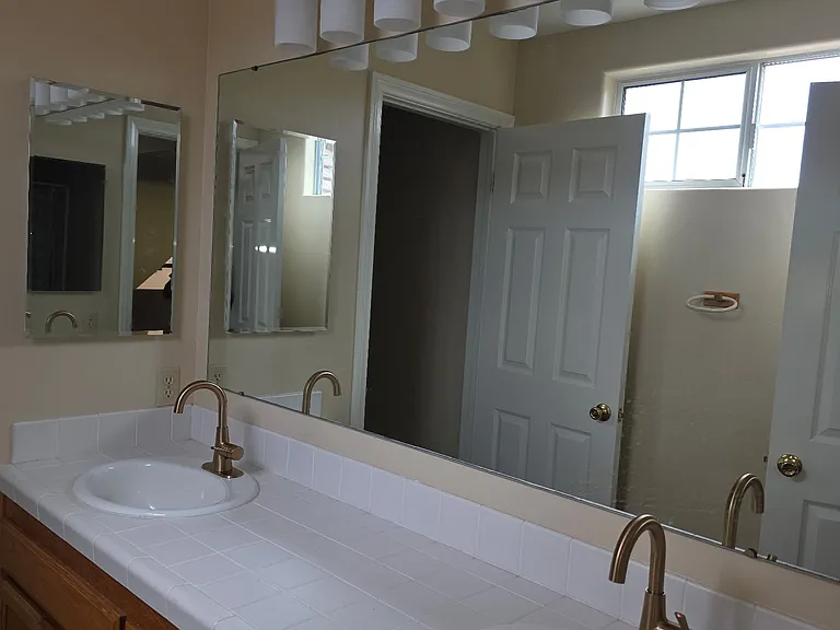 Upstairs Full Bath