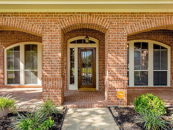 2nd image of 1607 Tuscany Place Dr