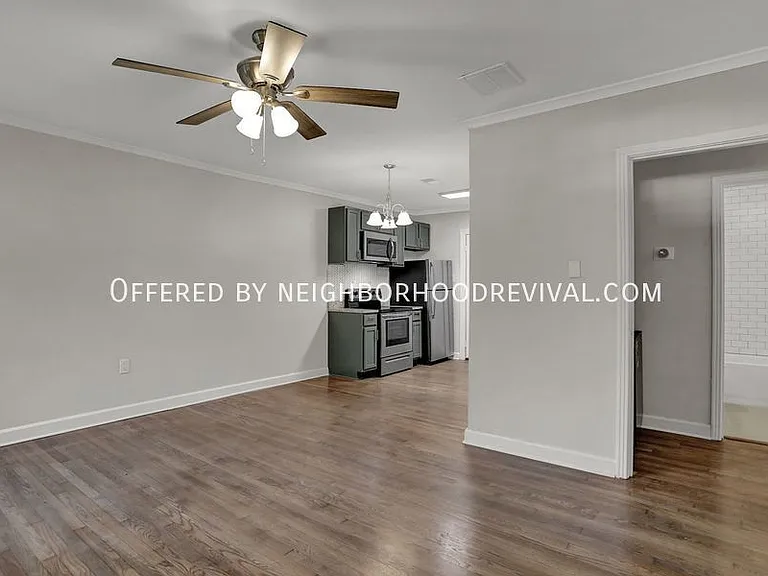 140 S Holmes St — Photo 11