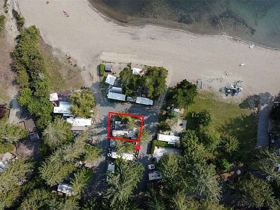4th image of 10324 Lakeshore Rd #A11