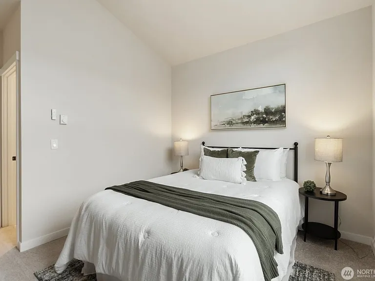 16125 Juanita Woodinville Way NE — Photo 29