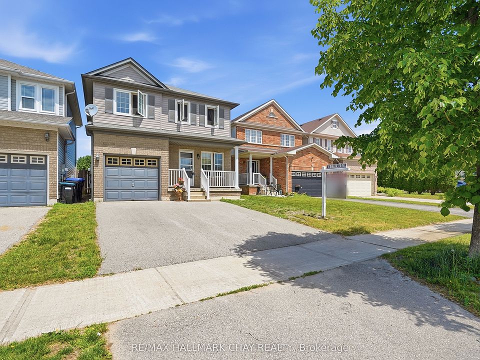 1st image of 71 Stonemount Cres