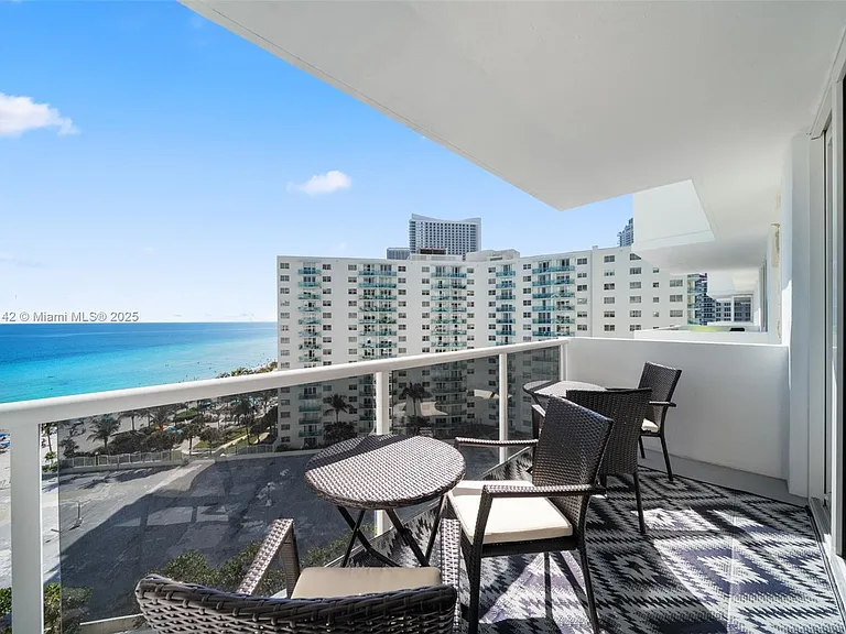 3725 S Ocean Dr #1110 — Photo 26