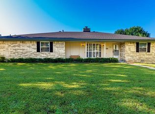 1300 W Banz Rd, Rogers, AR 72758