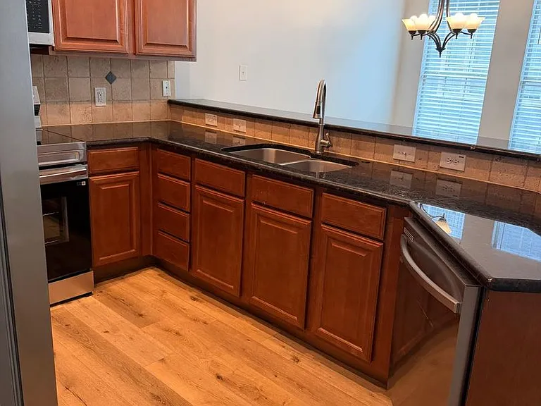 2320 Stutz Dr — Photo 22