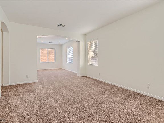 2nd image of 4404 Cormorant Ave