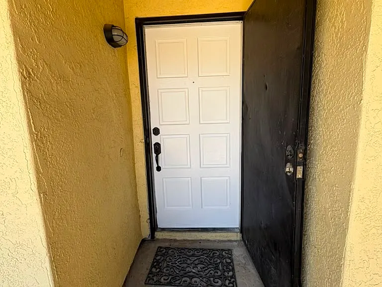 14815 Country Ln #1 — Photo 2
