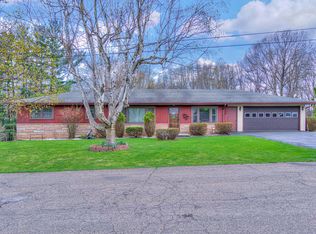 290 Curtis Ave, Jackson, MI