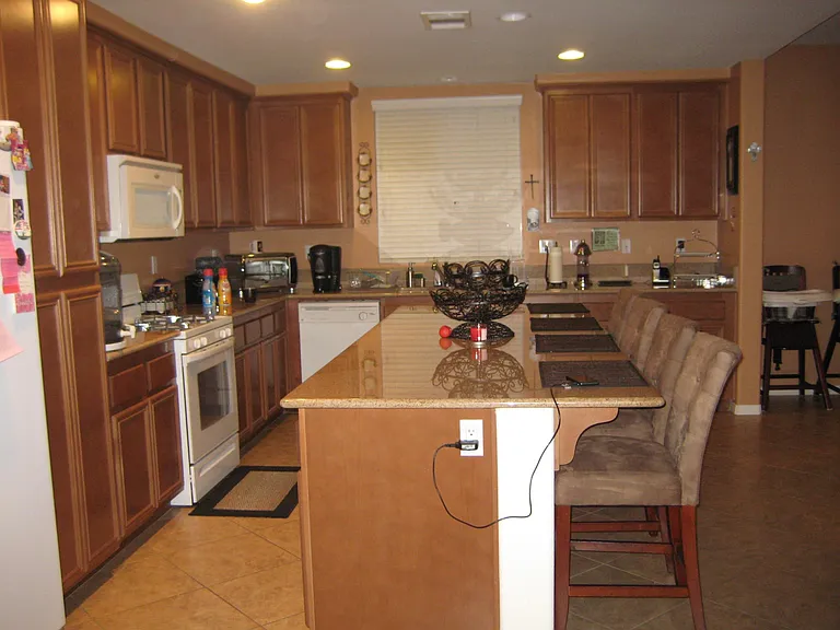 13713 Truman St — Photo 6