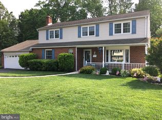 116 Blackthorne Ln, Aston, PA 19014