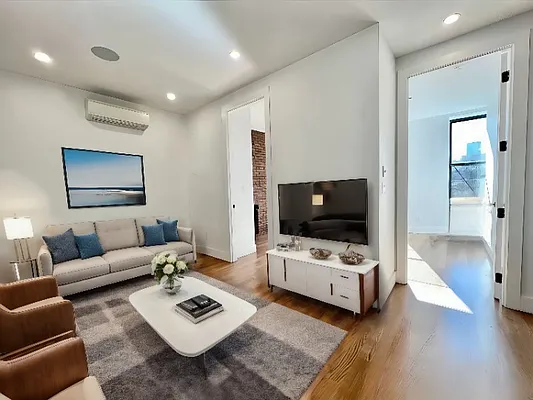 Rented by Skynest  | media 8