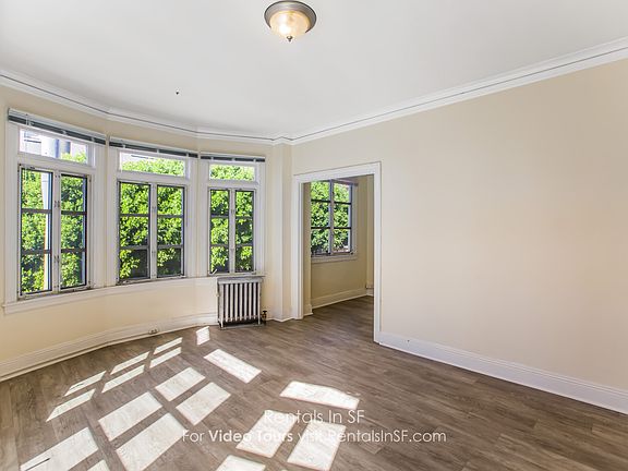 3rd image of 810 Hyde St #202