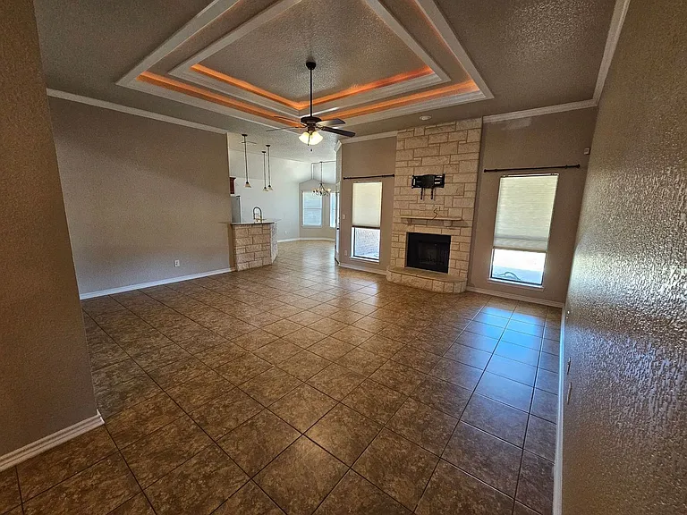 2704 Ancestor Dr — Photo 6