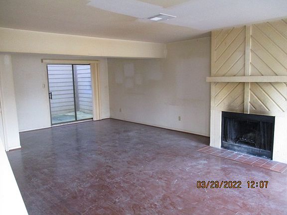 3rd image of 1919 Place Rebecca Ln Unit H2