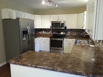 1st image of 4412 Windwood Cir