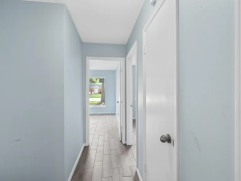 10623 Wickersham Ln — Photo 19